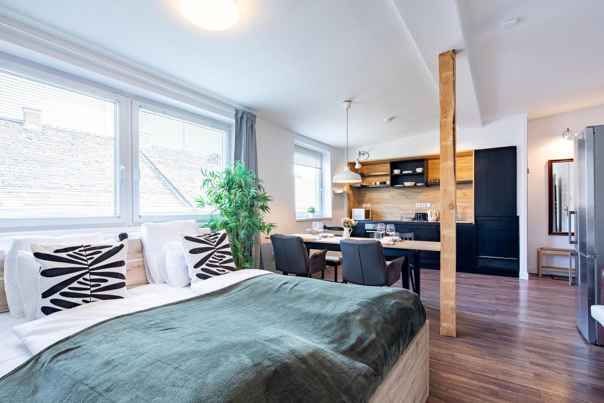 Lovag Loft - Quiet, Spacious And Bright דירה *